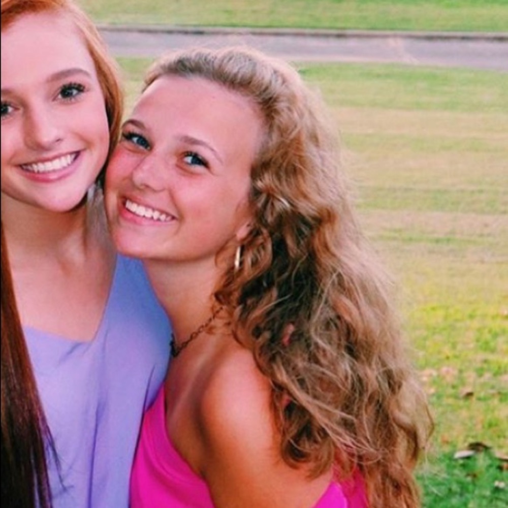 Meet your Posher, Emily